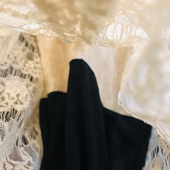 NWT Lace and Satin Astr sleeveless Dress - Picture 9 of 12